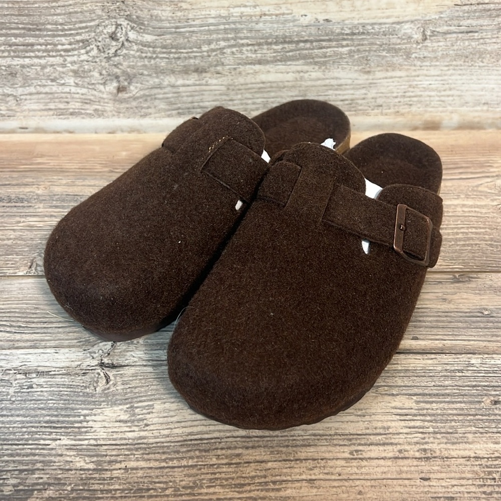 CUSHIONAIRE Women's Hana Slip-On Clog in Brown Wool NEW C6
